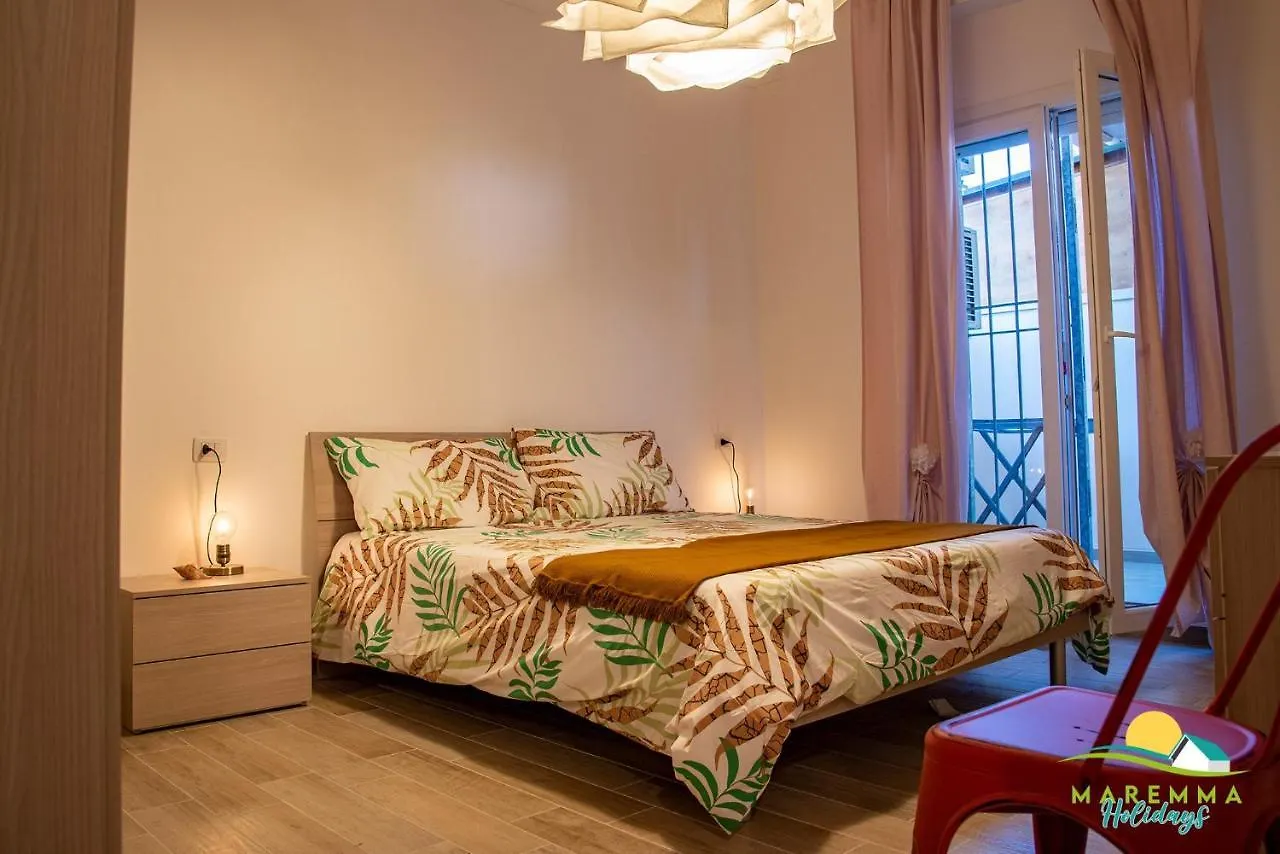 Maremma Holidays: Atene Apartment Follonica Italy