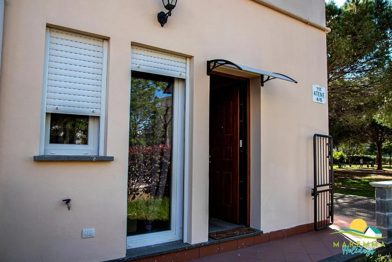 Maremma Holidays: Atene Apartment contacts